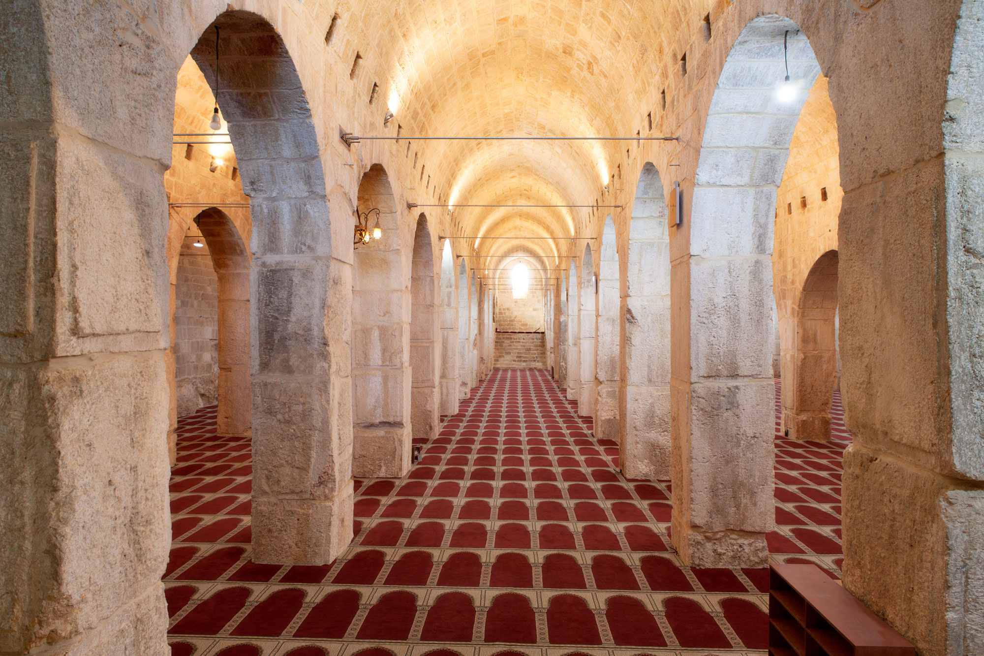 Aisle 3, from north. Top of North Entrance stairs.