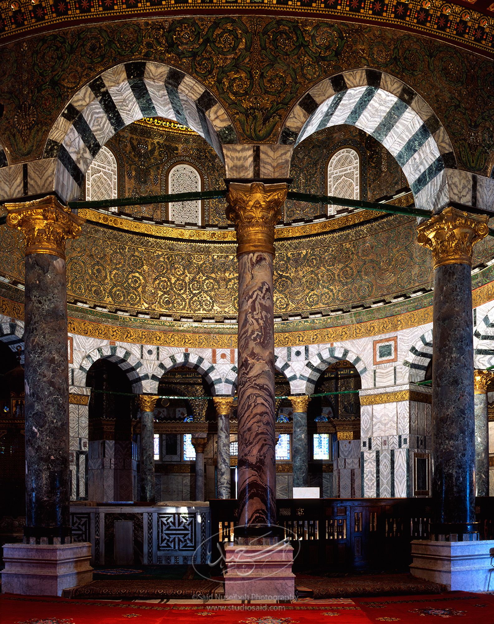 <i>Qubbat al-Sakhra</i> / Dome of the Rock. In the <i>Masjid al-Aqsa</i>, Old City Jerusalem <i>alQuds</i>.