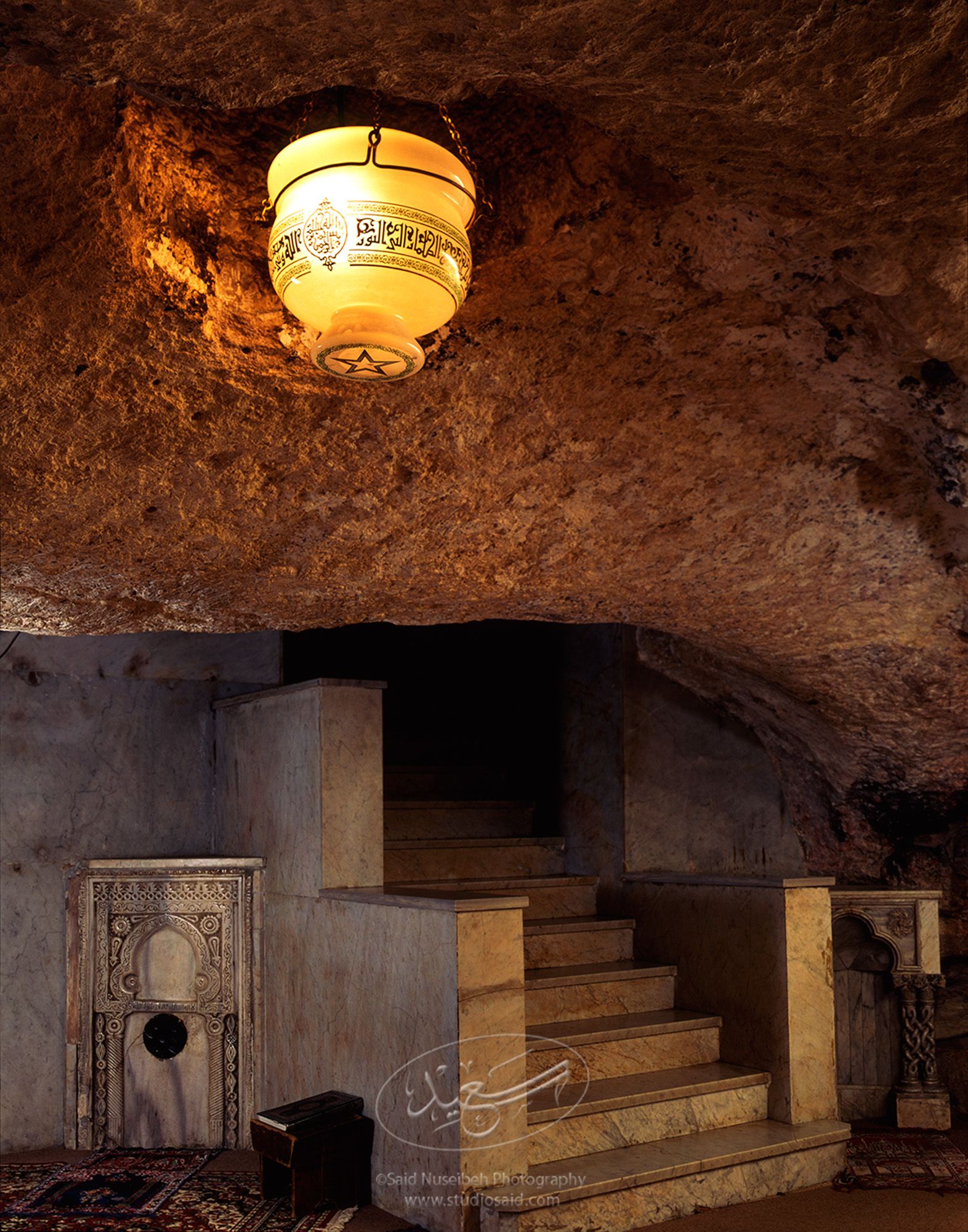 <i>Qubbat al-Sakhra</i> / Dome of the Rock. In the <i>Masjid al-Aqsa</i>, Old City Jerusalem <i>alQuds</i>.