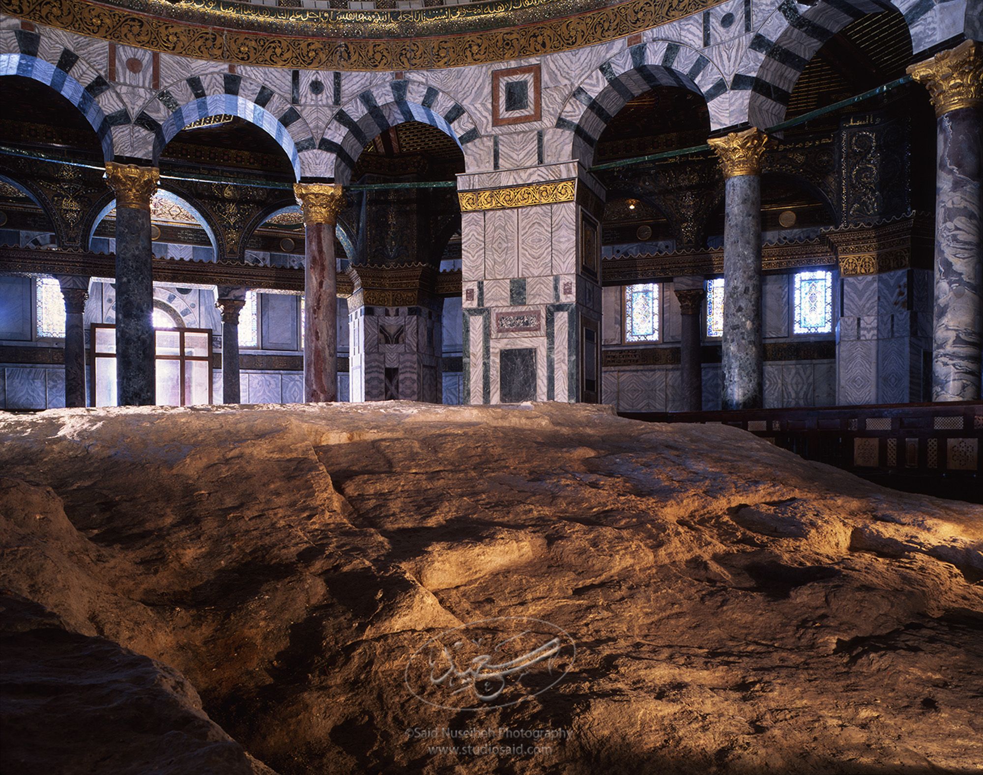 <i>Qubbat al-Sakhra</i> / Dome of the Rock. In the <i>Masjid al-Aqsa</i>, Old City Jerusalem <i>alQuds</i>.