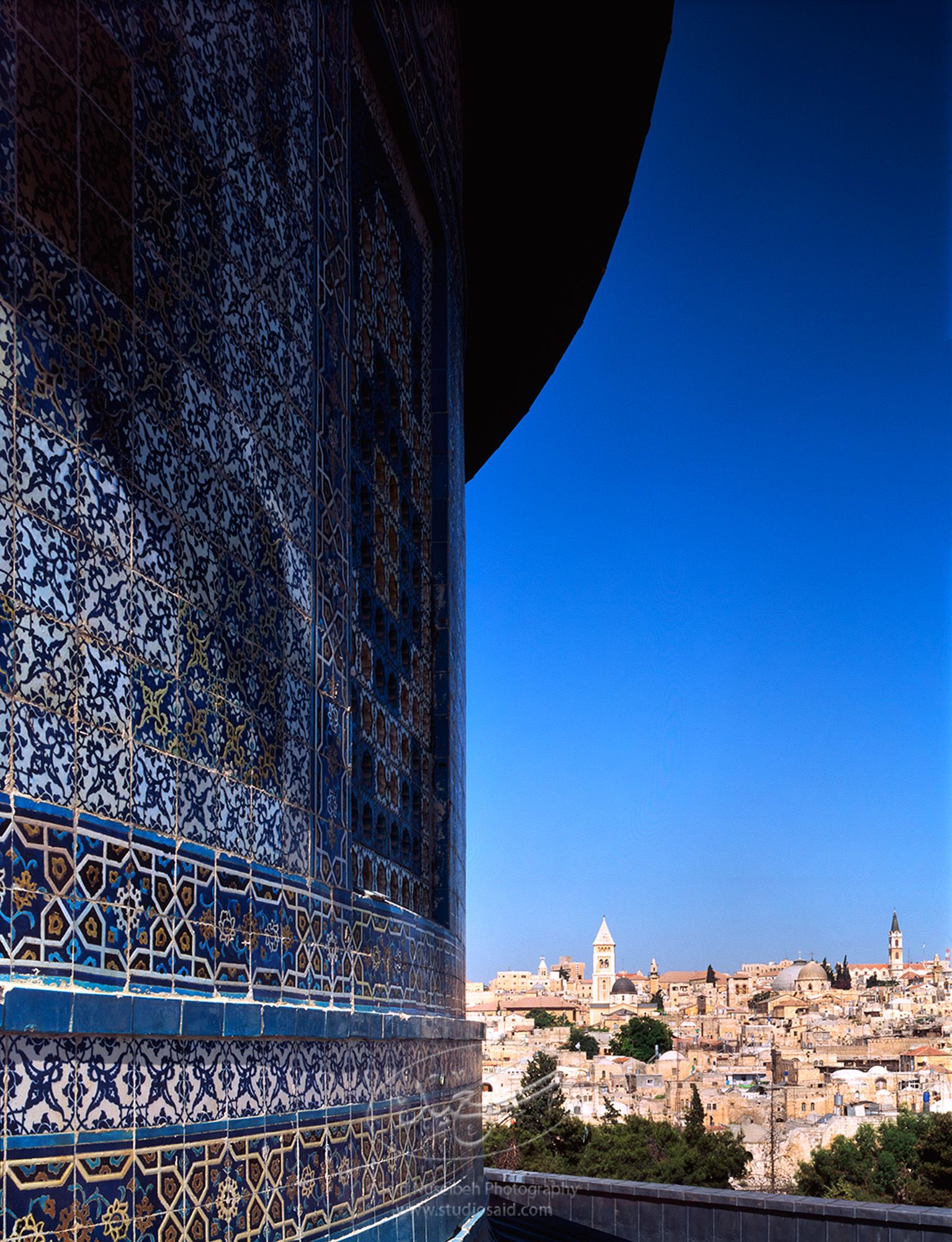 <i>Qubbat al-Sakhra</i> / Dome of the Rock. In the <i>Masjid al-Aqsa</i>, Old City Jerusalem <i>alQuds</i>.