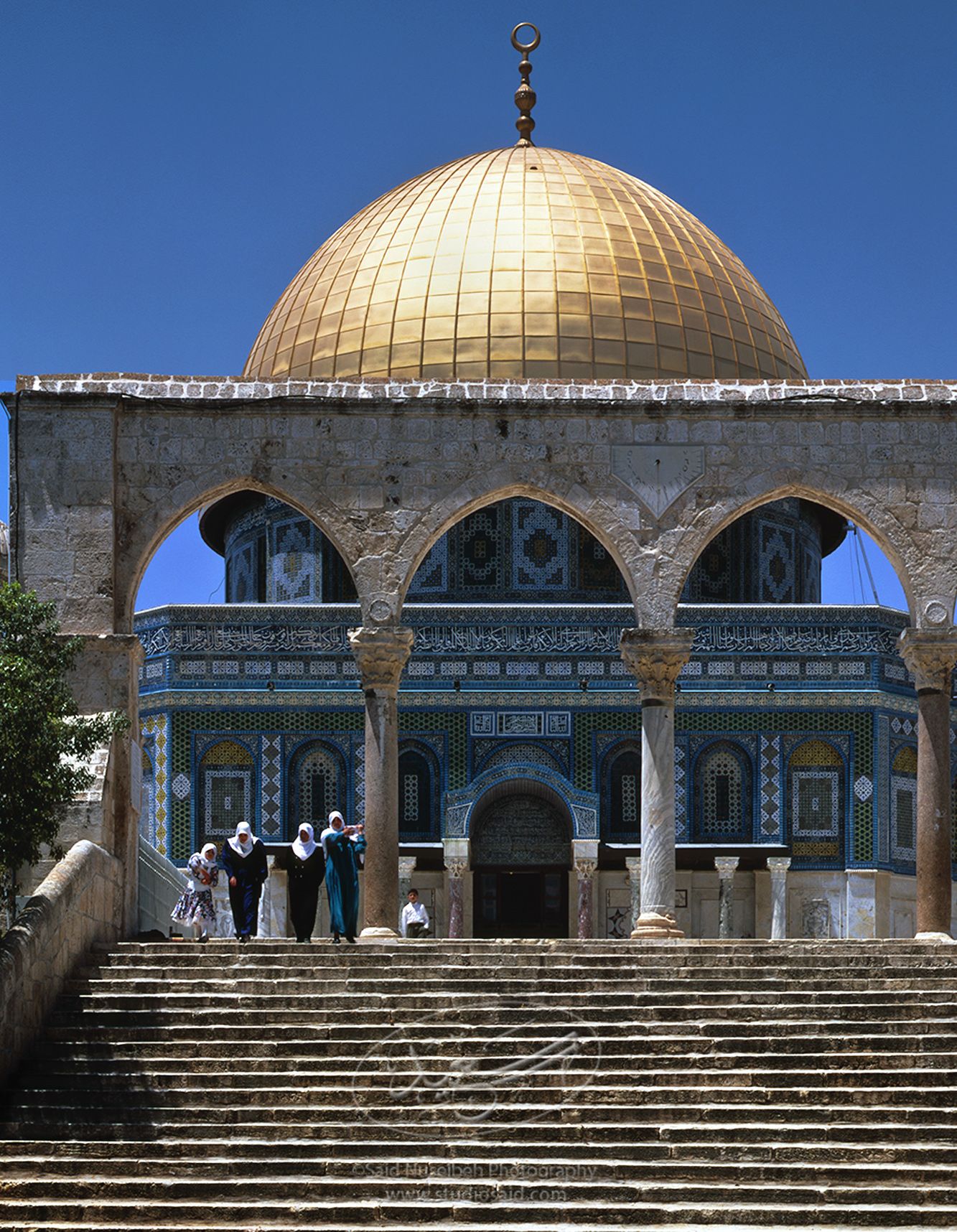 <i>Qubbat al-Sakhra</i> / Dome of the Rock. In the <i>Masjid al-Aqsa</i>, Old City Jerusalem <i>alQuds</i>.