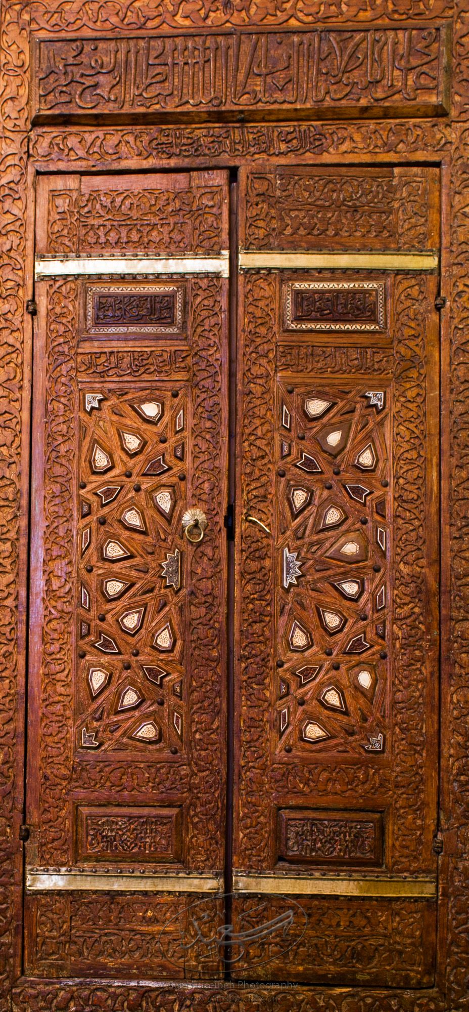 "Minbar, Entrance and Inscriptions."The late-13th / early-14th c. Mamluk minbar, or pulpit, of Sultan al-Nasir Muhammad, the ninth Mamluk Sultan from Cairo and son of Qalawun. The minbar was located in the Umayyad Mosque in Aleppo, Haleb, prior to its damage and disappearance in May 2013.